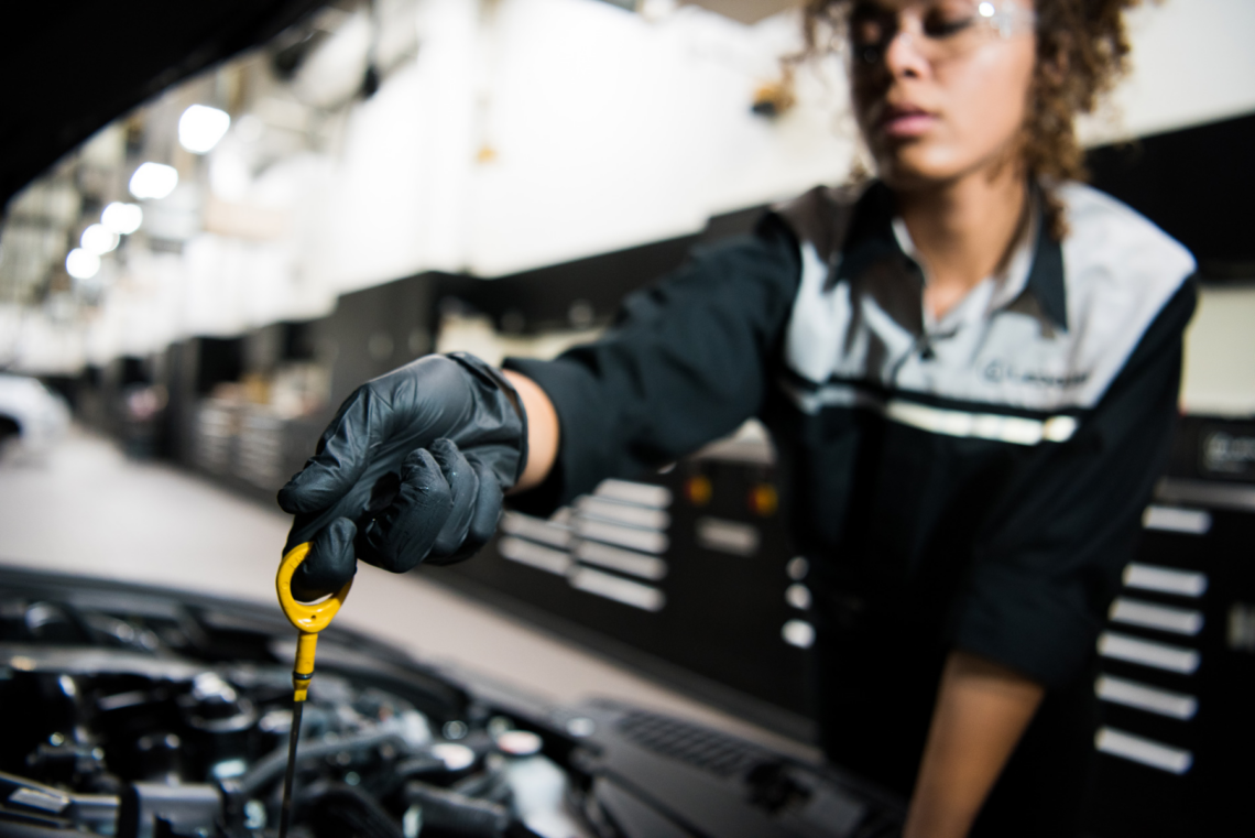 Lexus oil change service