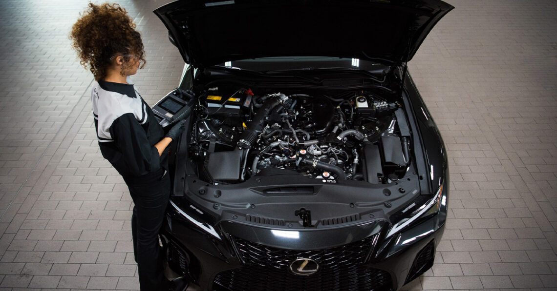 Lexus battery inspection by technican